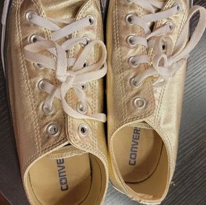 Gold Converse